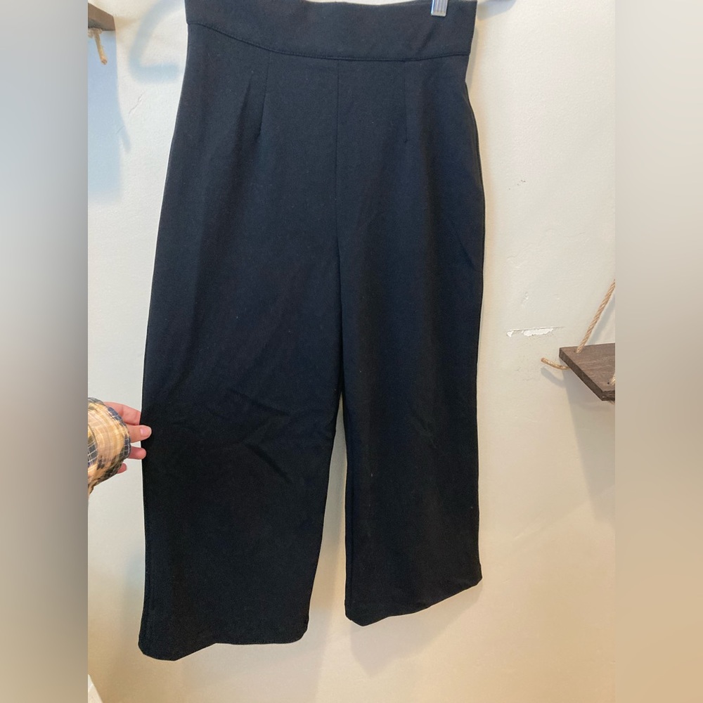Black dress pant
